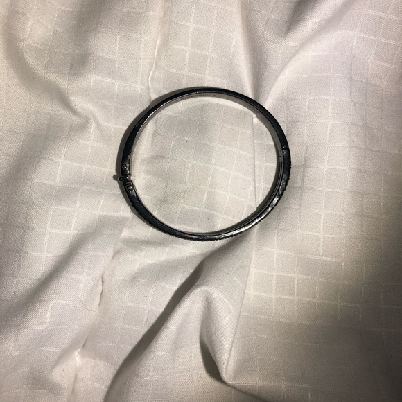 Bracelet - Picture 3 of 3